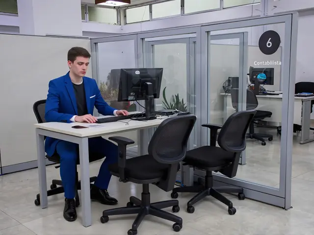 Prefeitura de Curitiba finaliza conferência de descontos em folha de servidores